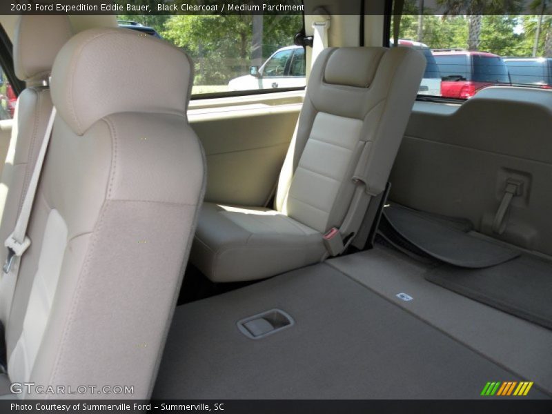 Black Clearcoat / Medium Parchment 2003 Ford Expedition Eddie Bauer