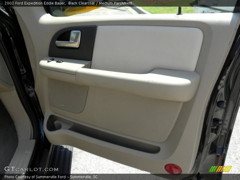 Black Clearcoat / Medium Parchment 2003 Ford Expedition Eddie Bauer