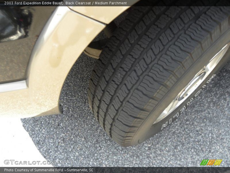 Black Clearcoat / Medium Parchment 2003 Ford Expedition Eddie Bauer