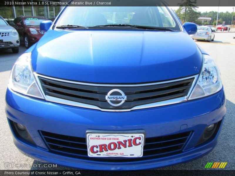 Metallic Blue / Charcoal 2010 Nissan Versa 1.8 SL Hatchback