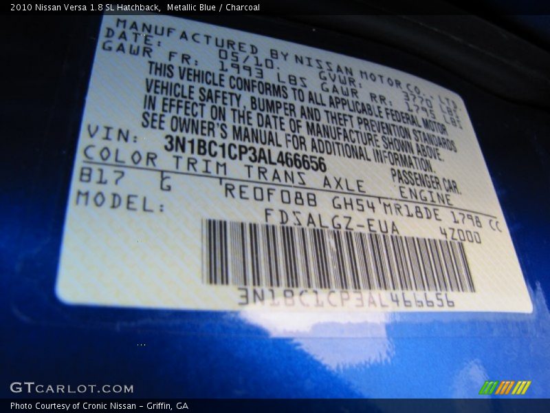 Metallic Blue / Charcoal 2010 Nissan Versa 1.8 SL Hatchback