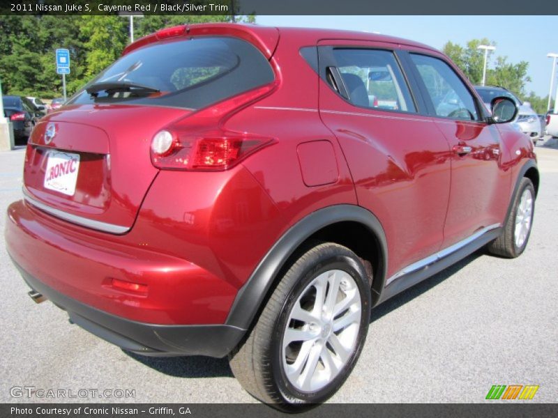 Cayenne Red / Black/Silver Trim 2011 Nissan Juke S