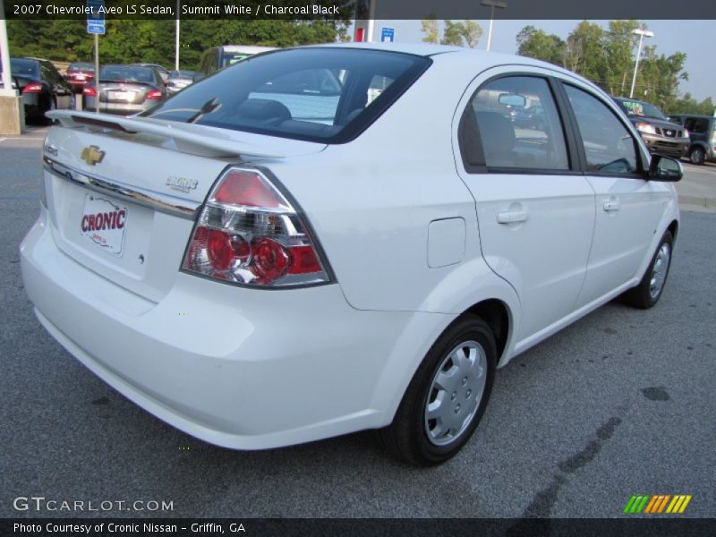Summit White / Charcoal Black 2007 Chevrolet Aveo LS Sedan