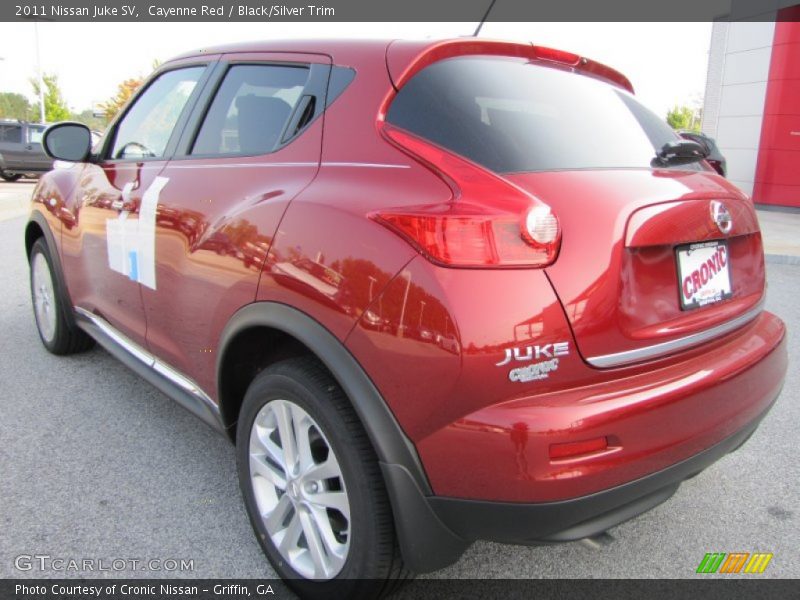 Cayenne Red / Black/Silver Trim 2011 Nissan Juke SV