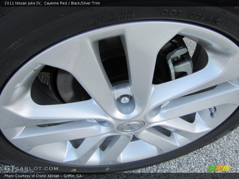 Cayenne Red / Black/Silver Trim 2011 Nissan Juke SV