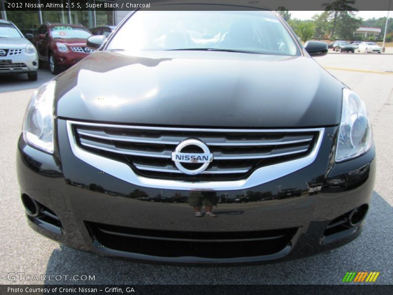 Super Black / Charcoal 2012 Nissan Altima 2.5 S