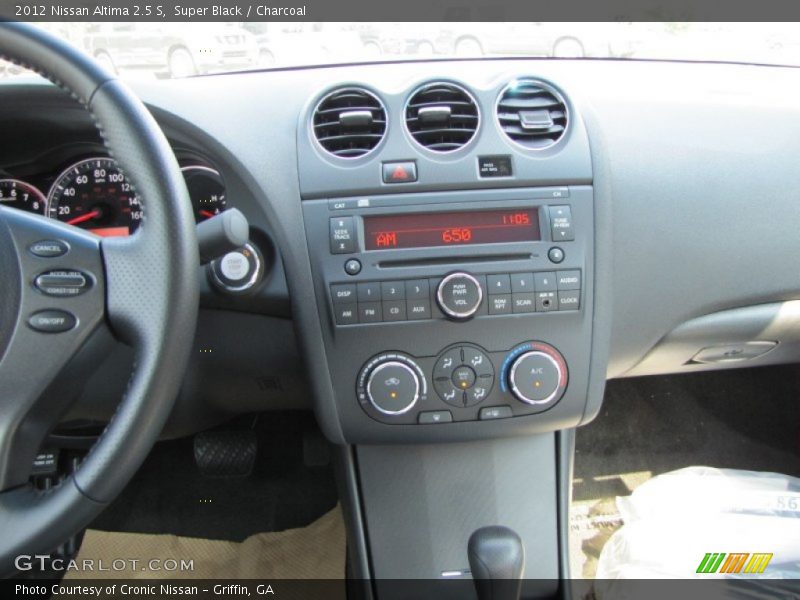 Controls of 2012 Altima 2.5 S