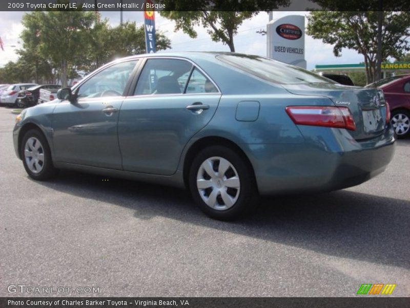 Aloe Green Metallic / Bisque 2009 Toyota Camry LE