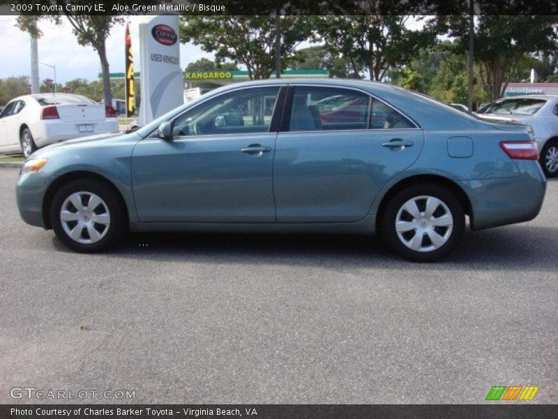 Aloe Green Metallic / Bisque 2009 Toyota Camry LE