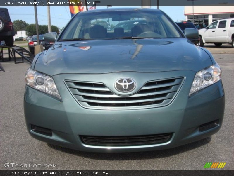Aloe Green Metallic / Bisque 2009 Toyota Camry LE