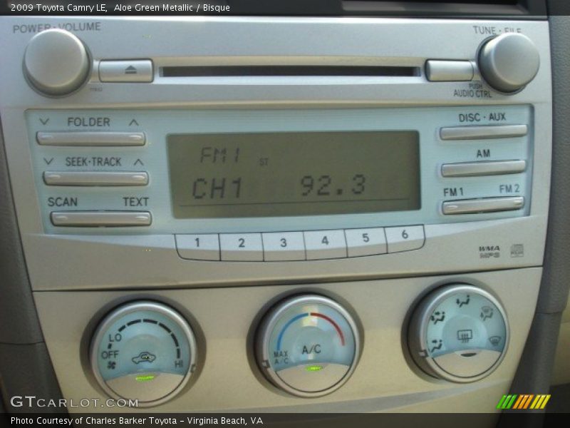 Aloe Green Metallic / Bisque 2009 Toyota Camry LE