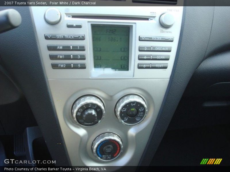 Controls of 2007 Yaris Sedan