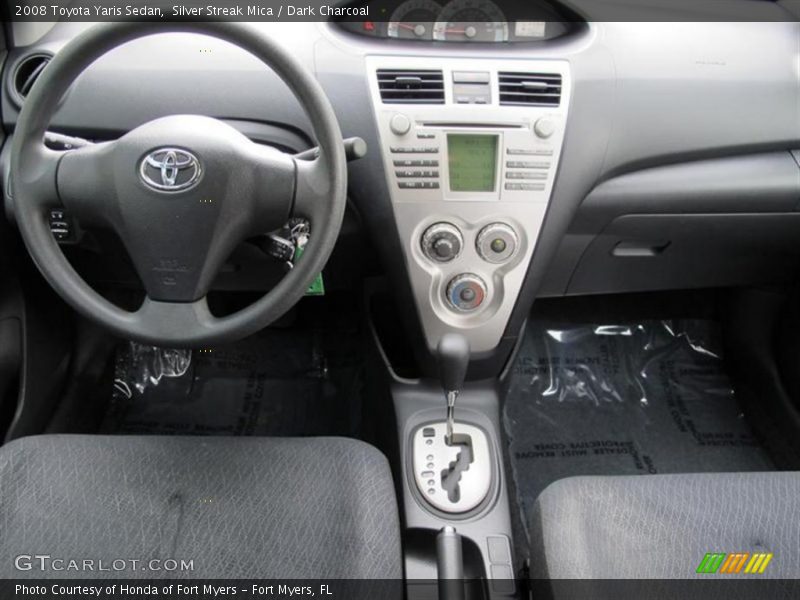 Silver Streak Mica / Dark Charcoal 2008 Toyota Yaris Sedan