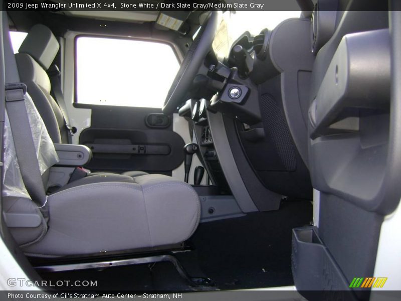 Stone White / Dark Slate Gray/Medium Slate Gray 2009 Jeep Wrangler Unlimited X 4x4