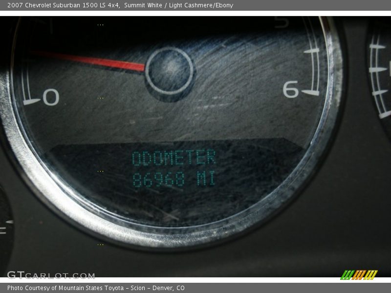 Summit White / Light Cashmere/Ebony 2007 Chevrolet Suburban 1500 LS 4x4