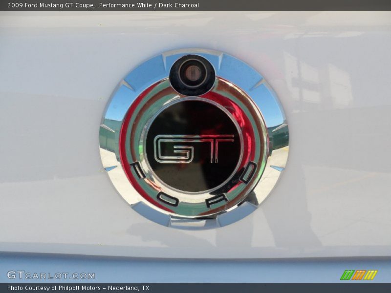  2009 Mustang GT Coupe Logo