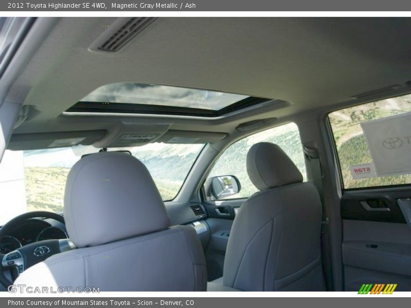 Magnetic Gray Metallic / Ash 2012 Toyota Highlander SE 4WD