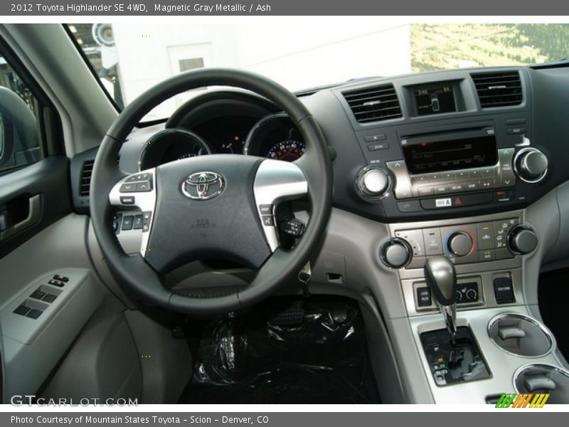 Magnetic Gray Metallic / Ash 2012 Toyota Highlander SE 4WD