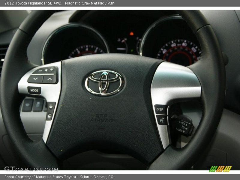Magnetic Gray Metallic / Ash 2012 Toyota Highlander SE 4WD