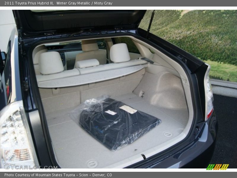 Winter Gray Metallic / Misty Gray 2011 Toyota Prius Hybrid III
