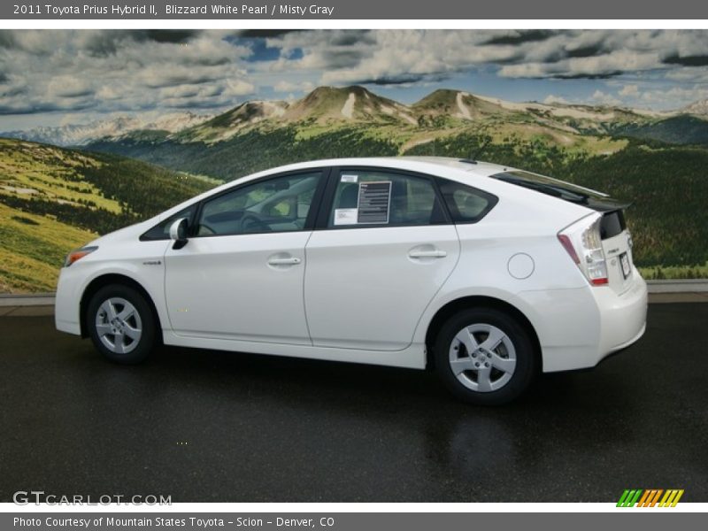 Blizzard White Pearl / Misty Gray 2011 Toyota Prius Hybrid II