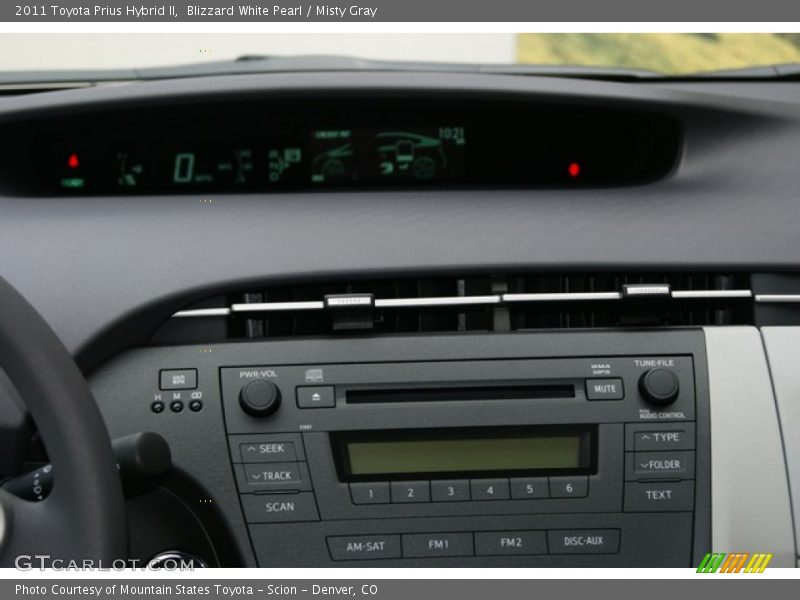 Blizzard White Pearl / Misty Gray 2011 Toyota Prius Hybrid II