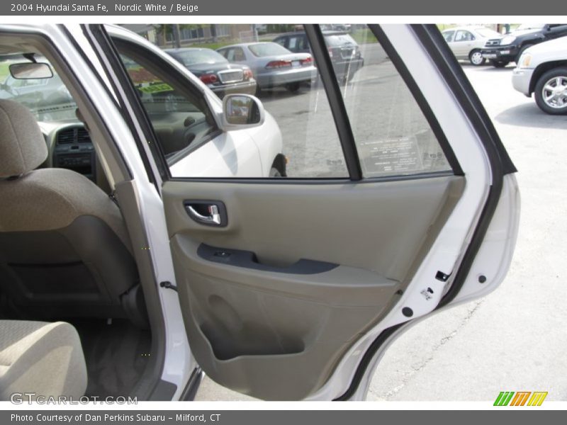Door Panel of 2004 Santa Fe 