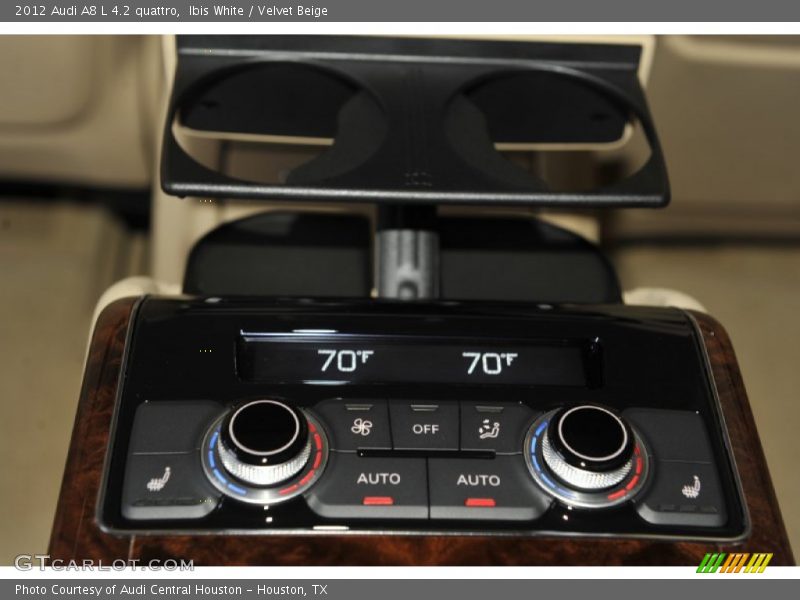 Controls of 2012 A8 L 4.2 quattro