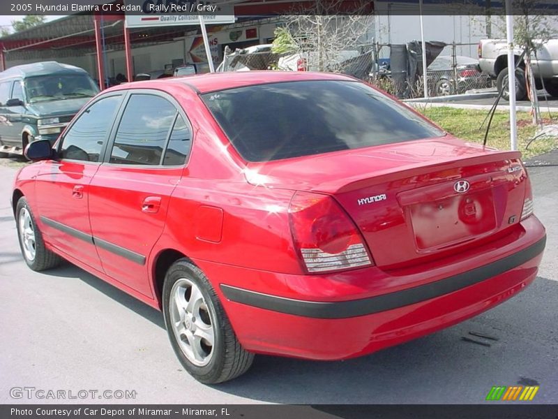 Rally Red / Gray 2005 Hyundai Elantra GT Sedan