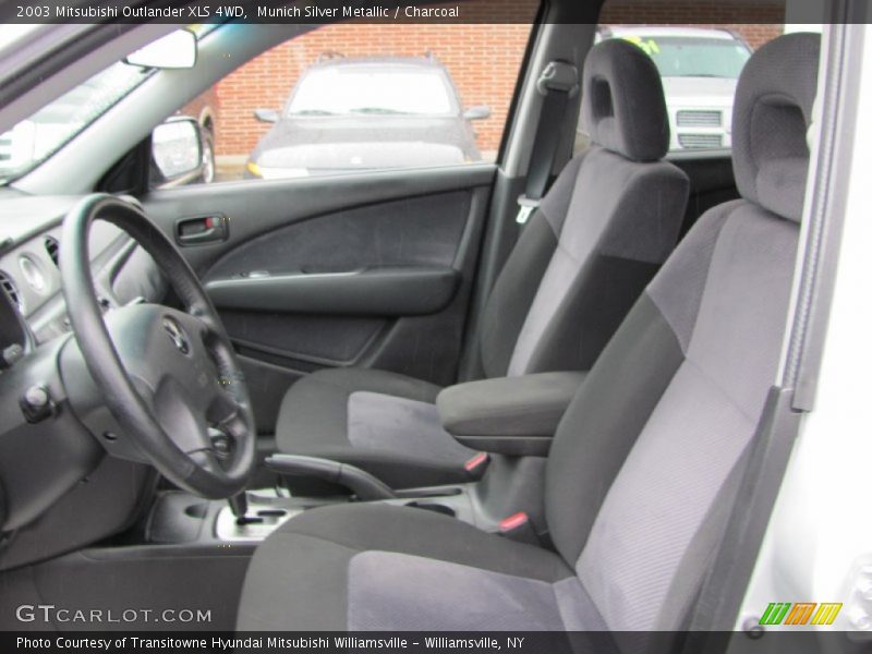 Munich Silver Metallic / Charcoal 2003 Mitsubishi Outlander XLS 4WD