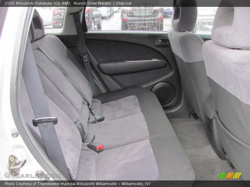 Munich Silver Metallic / Charcoal 2003 Mitsubishi Outlander XLS 4WD
