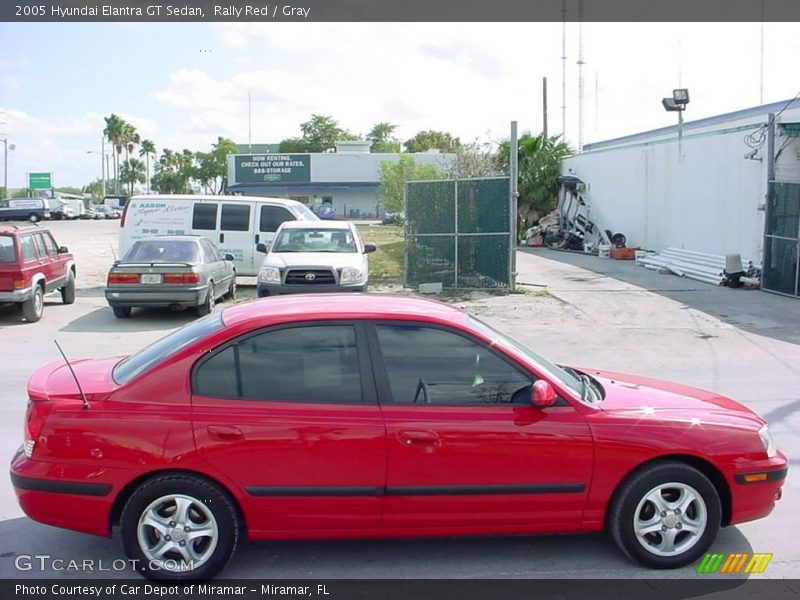 Rally Red / Gray 2005 Hyundai Elantra GT Sedan