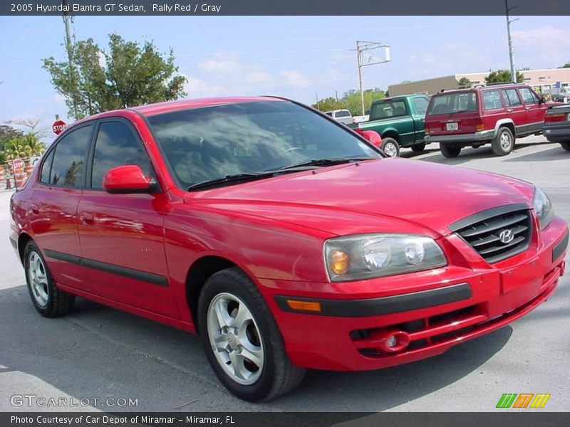 Rally Red / Gray 2005 Hyundai Elantra GT Sedan