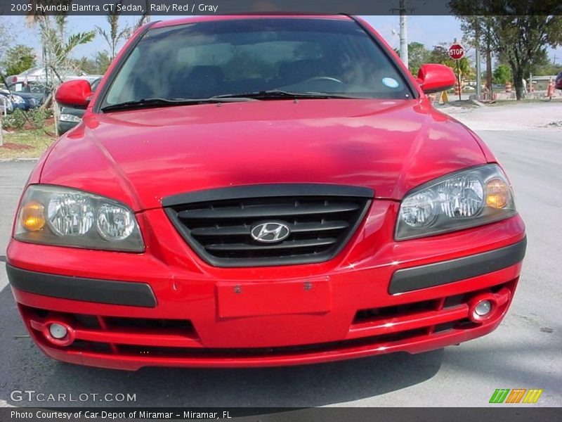 Rally Red / Gray 2005 Hyundai Elantra GT Sedan
