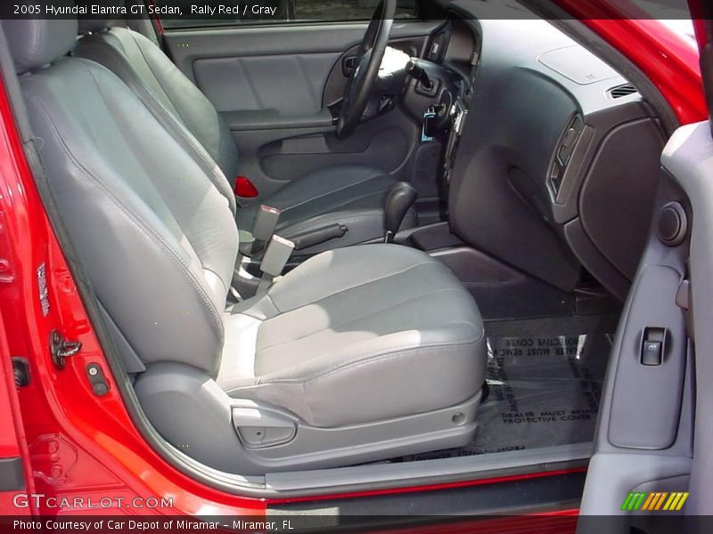 Rally Red / Gray 2005 Hyundai Elantra GT Sedan