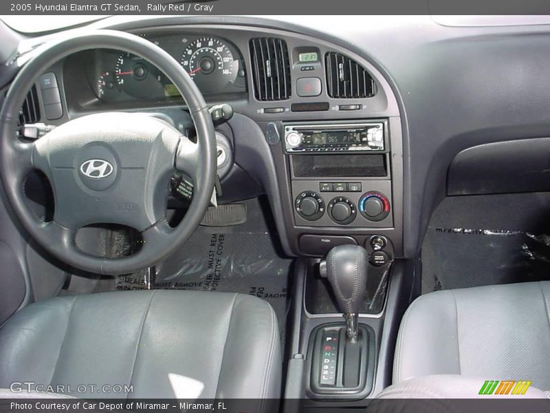Rally Red / Gray 2005 Hyundai Elantra GT Sedan