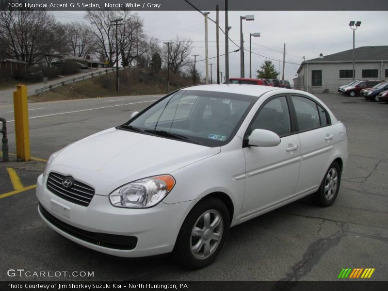 Nordic White / Gray 2006 Hyundai Accent GLS Sedan