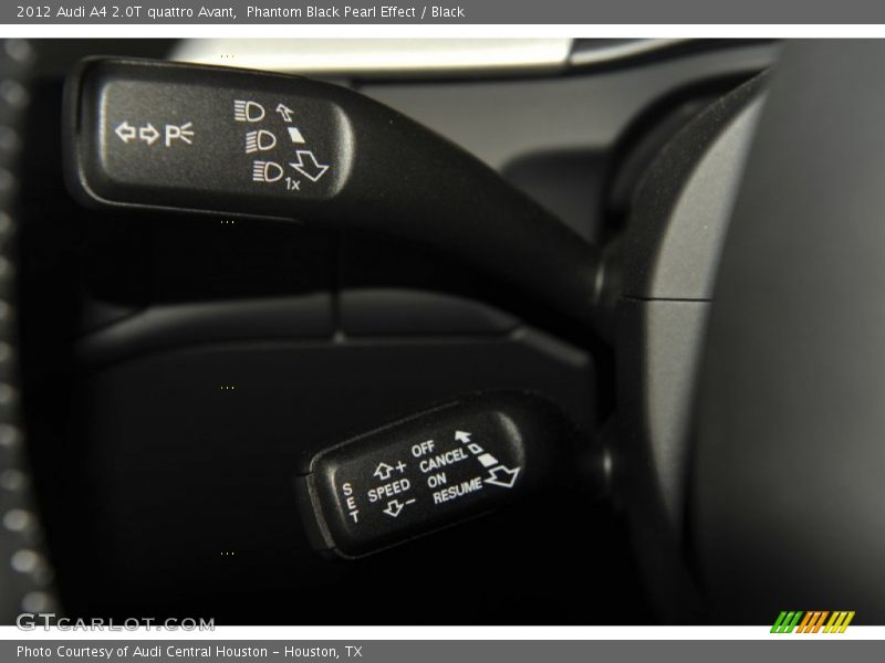 Phantom Black Pearl Effect / Black 2012 Audi A4 2.0T quattro Avant
