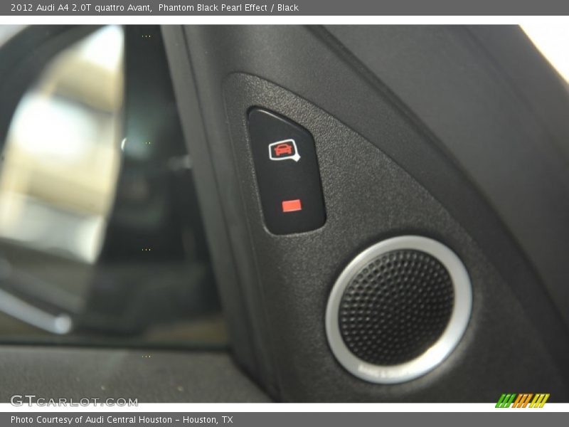 Phantom Black Pearl Effect / Black 2012 Audi A4 2.0T quattro Avant
