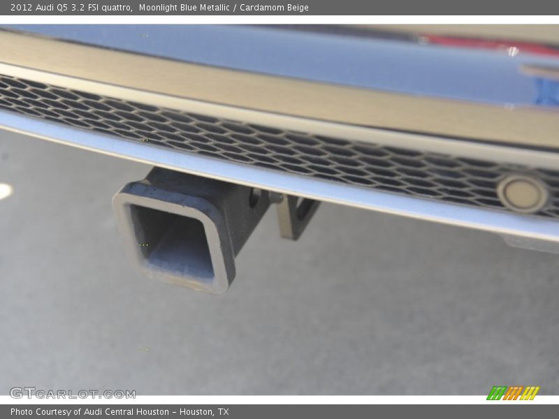 Moonlight Blue Metallic / Cardamom Beige 2012 Audi Q5 3.2 FSI quattro