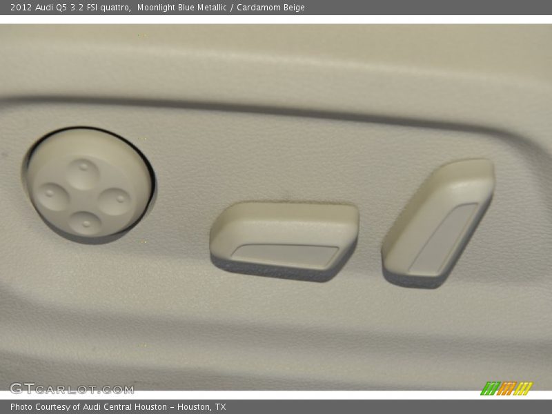 Moonlight Blue Metallic / Cardamom Beige 2012 Audi Q5 3.2 FSI quattro