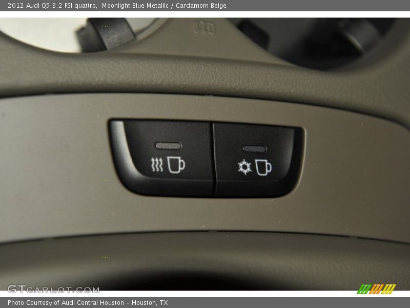 Moonlight Blue Metallic / Cardamom Beige 2012 Audi Q5 3.2 FSI quattro