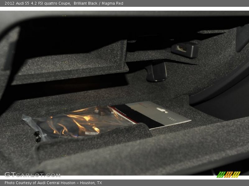 Brilliant Black / Magma Red 2012 Audi S5 4.2 FSI quattro Coupe