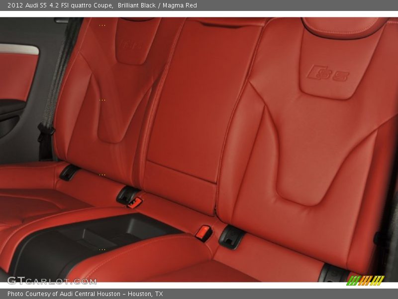  2012 S5 4.2 FSI quattro Coupe Magma Red Interior