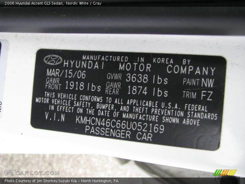 Nordic White / Gray 2006 Hyundai Accent GLS Sedan