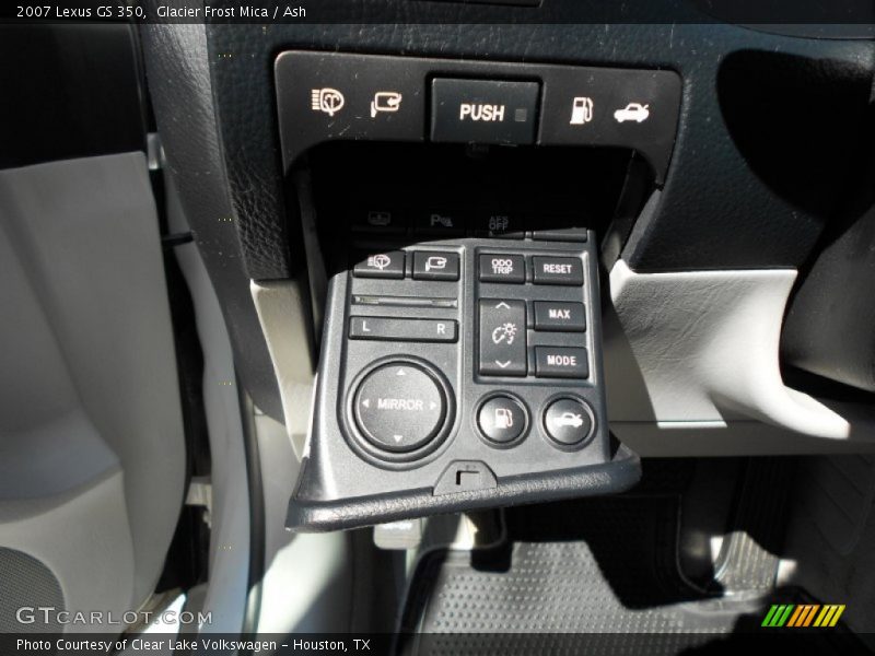 Controls of 2007 GS 350