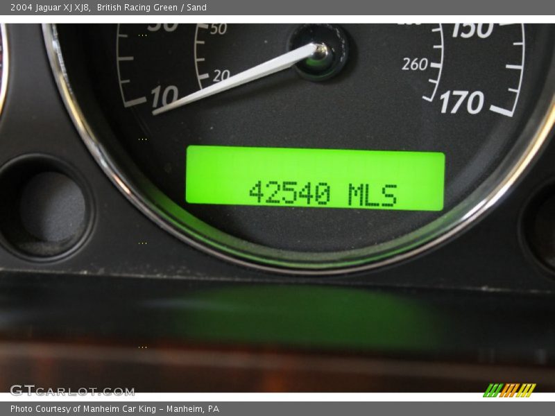 British Racing Green / Sand 2004 Jaguar XJ XJ8