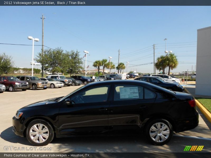 Black / Titan Black 2012 Volkswagen Jetta SE Sedan