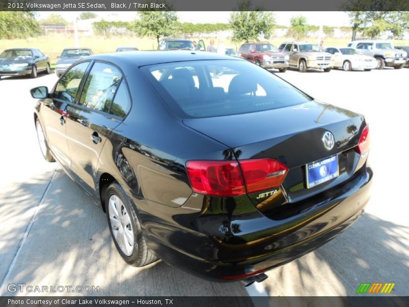 Black / Titan Black 2012 Volkswagen Jetta SE Sedan
