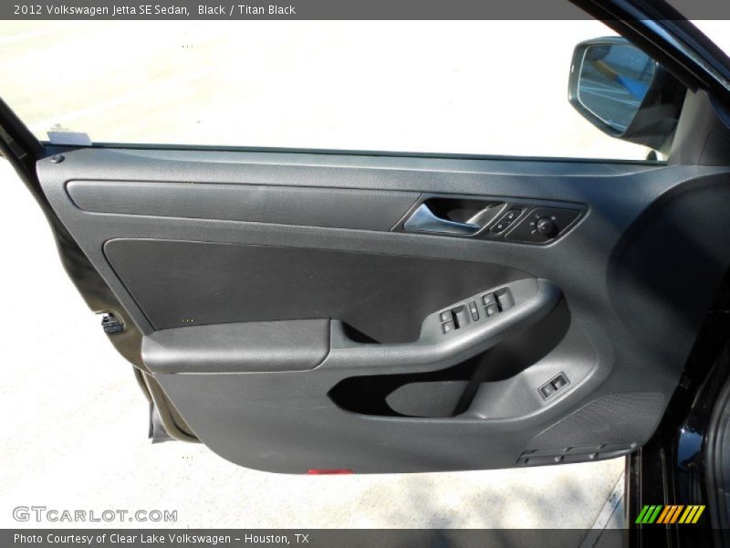 Black / Titan Black 2012 Volkswagen Jetta SE Sedan